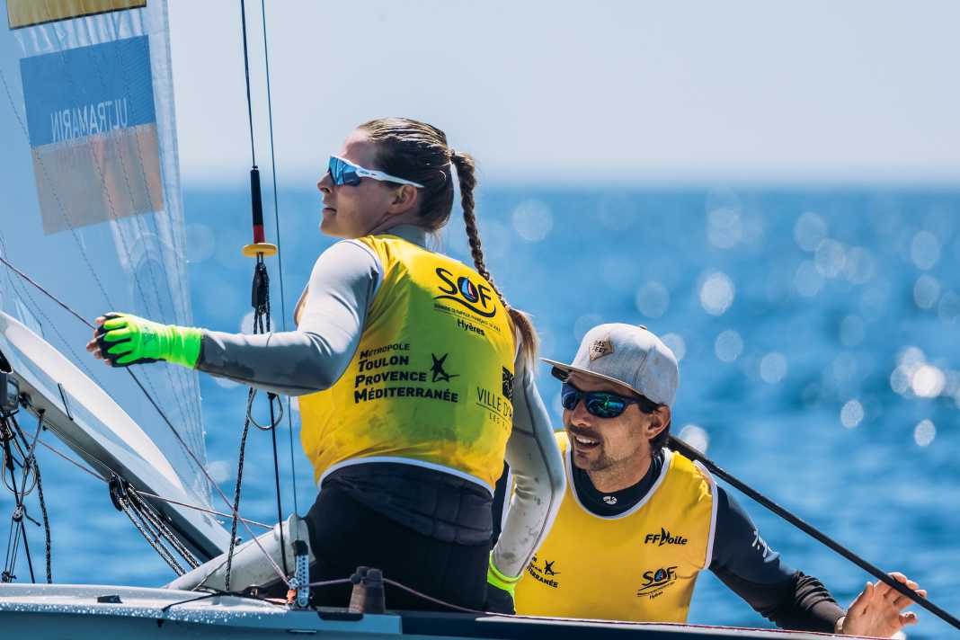 Segeln am Samstag im Medaillenrennen der Vollendung ihres vorzeitig gesicherten Sieges bei der Semaine Olympique Française entgegen: Simon Diesch und Anna Markfort im 470er-Mixed.