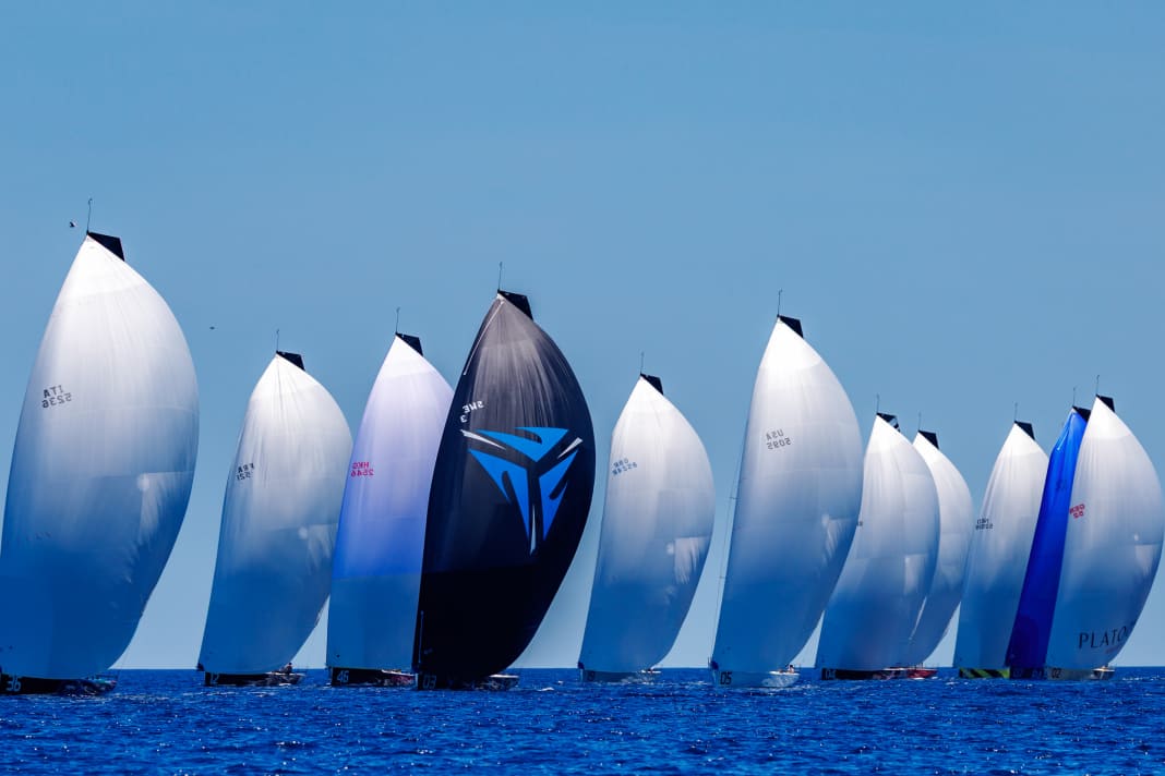 An impressive line-up at the TP52 World Championship in Porto Cervo: 15 boats from eleven nations took to the water.