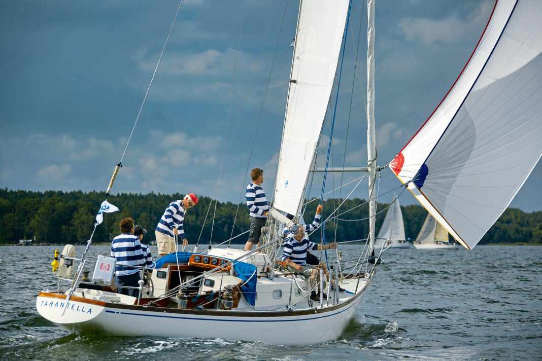 Pour ce grand anniversaire, les constructeurs de bateaux des premières heures du chantier naval ont navigué avec le yacht qui est aujourd'hui considéré comme l'un des plus importants classiques en PRV.