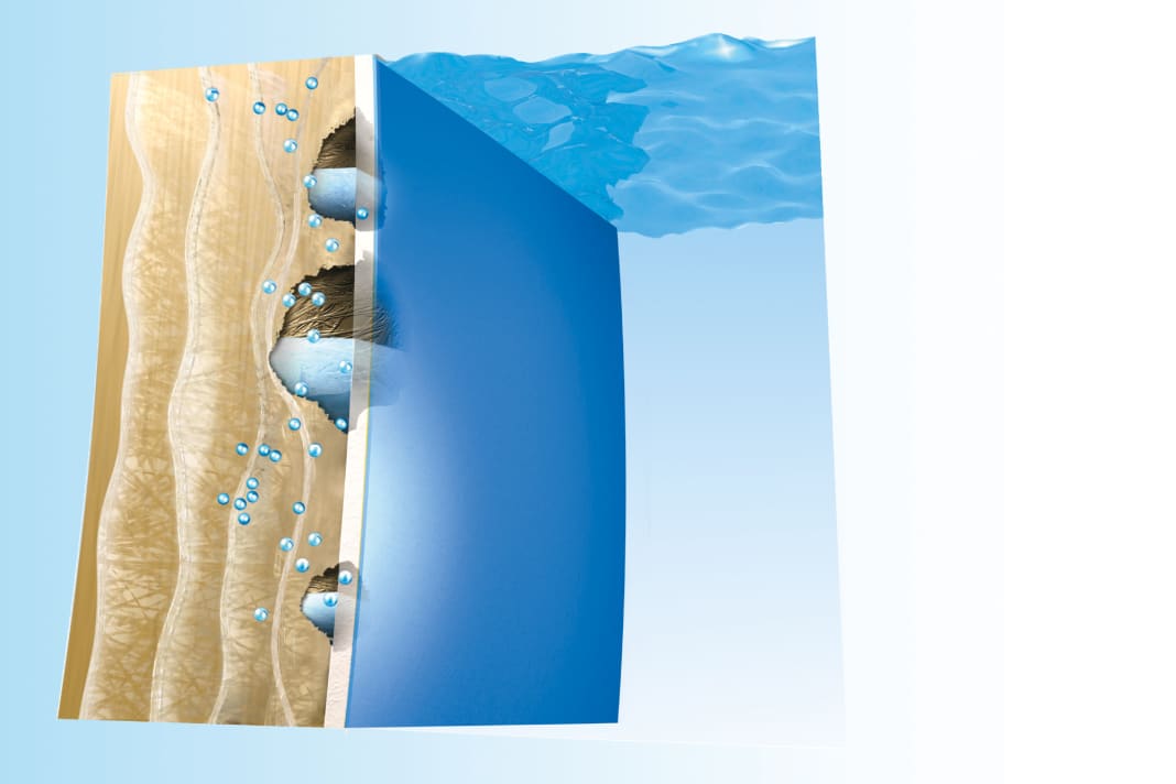 The Shot Blast system was developed for hulls with high moisture, hairline cracks or gelcoat problems