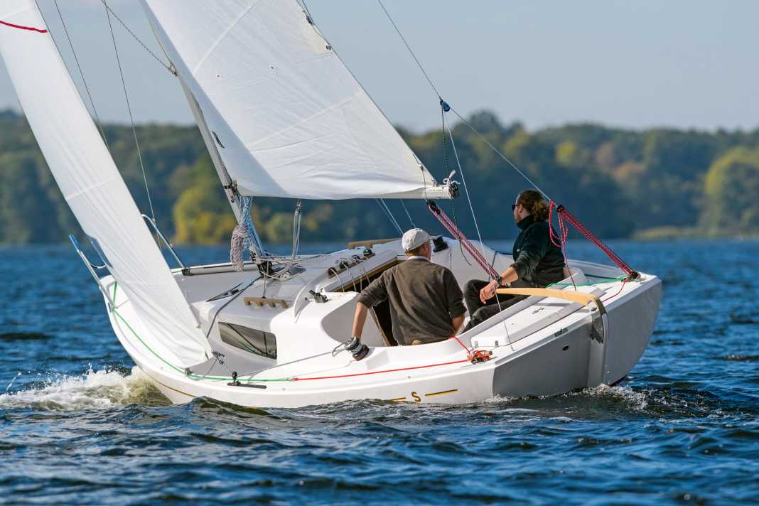 The "S" in the Göhl stands for Seacamper. The first IF boat in 34 years on a test run on Lake Wannsee