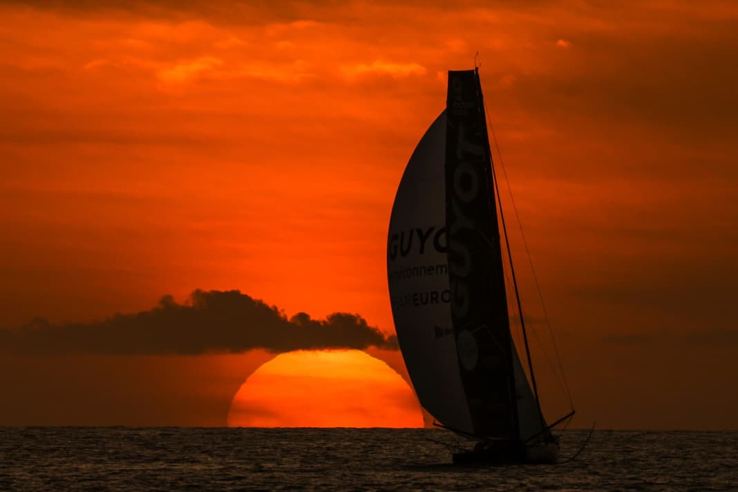 Off into the sunset: Guyot Environment - Team Europe with co-skipper Robert Stanjek made a good start to the second leg of the Ocean Race, but then fell back again