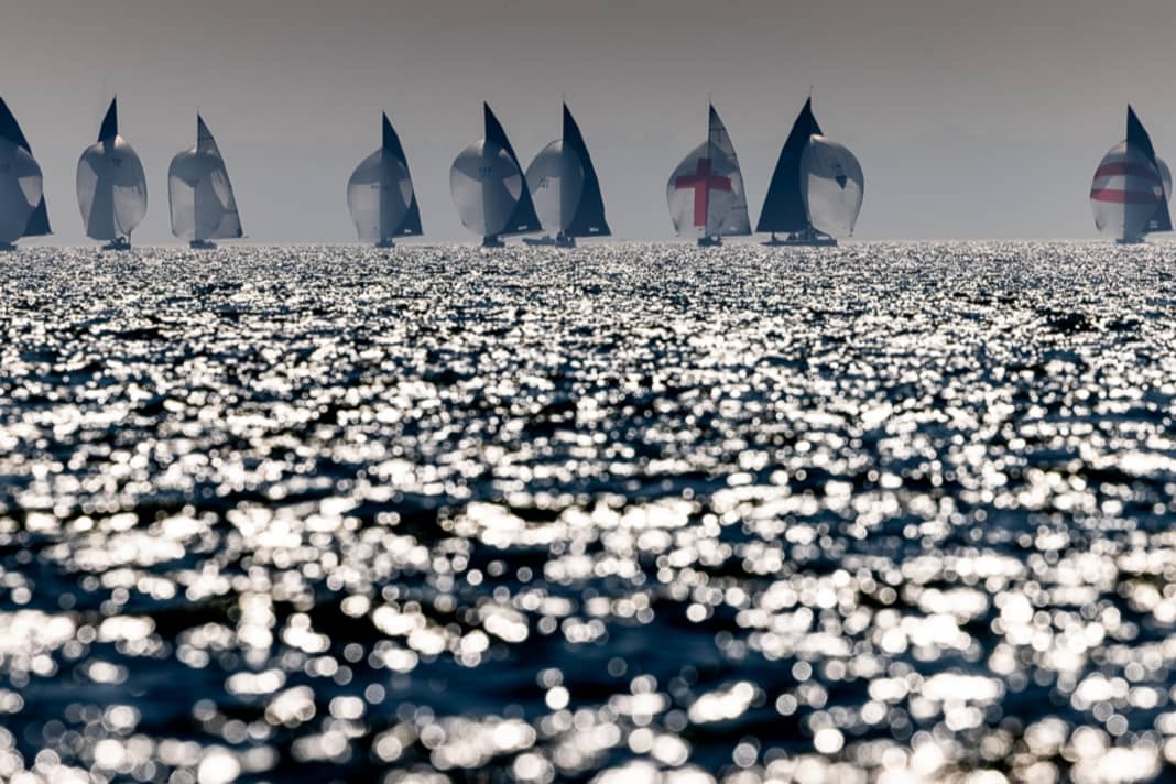 La photographe espagnole Maria Muiña a capturé ce rêve d'une image des championnats du monde de 6 mR à Cowes.