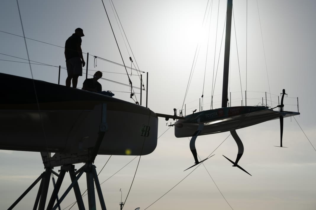 The first pre-regatta for the 37th America's Cup is held on AC40 foils. The standardised class is very popular with sailors and spectators alike