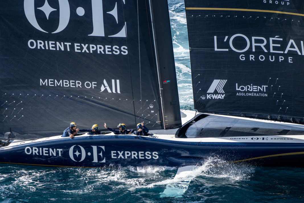 Bewegter "Orient Express" vor Barcelona