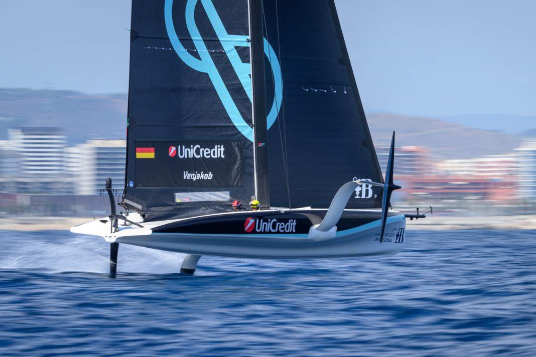L'AC Team Germany s'entraîne ici pour la Unicredit Youth America's Cup