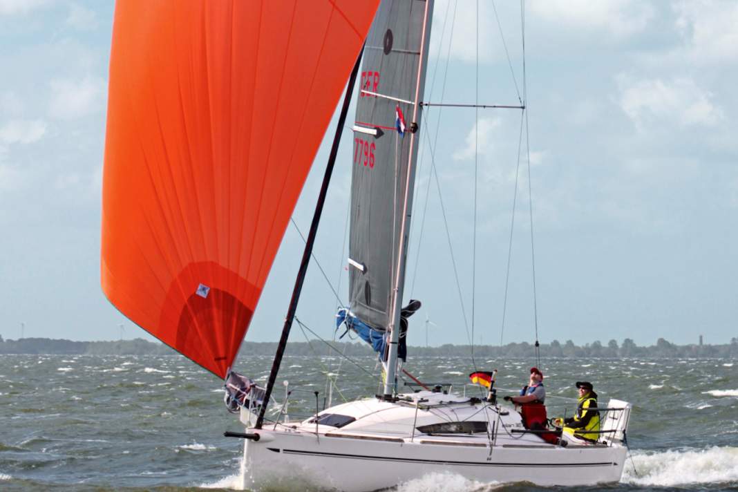Il était encore possible de mettre le gennaker dans les eaux profondes. Plus tard, le coup de soleil a suivi