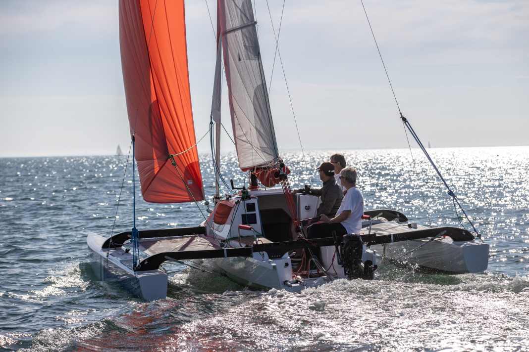 Light and easy: The 720-kilo flea starts gliding at three Beaufort