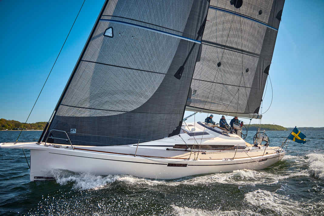 Arcona 385