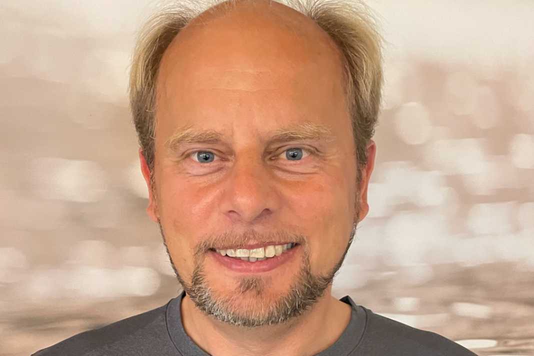 Il direttore di YACHT Hauke Schmidt ...