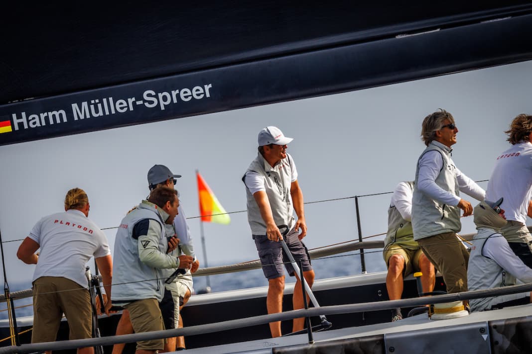 Harm Müller-Spreer timona da solo, spesso gareggia contro i professionisti