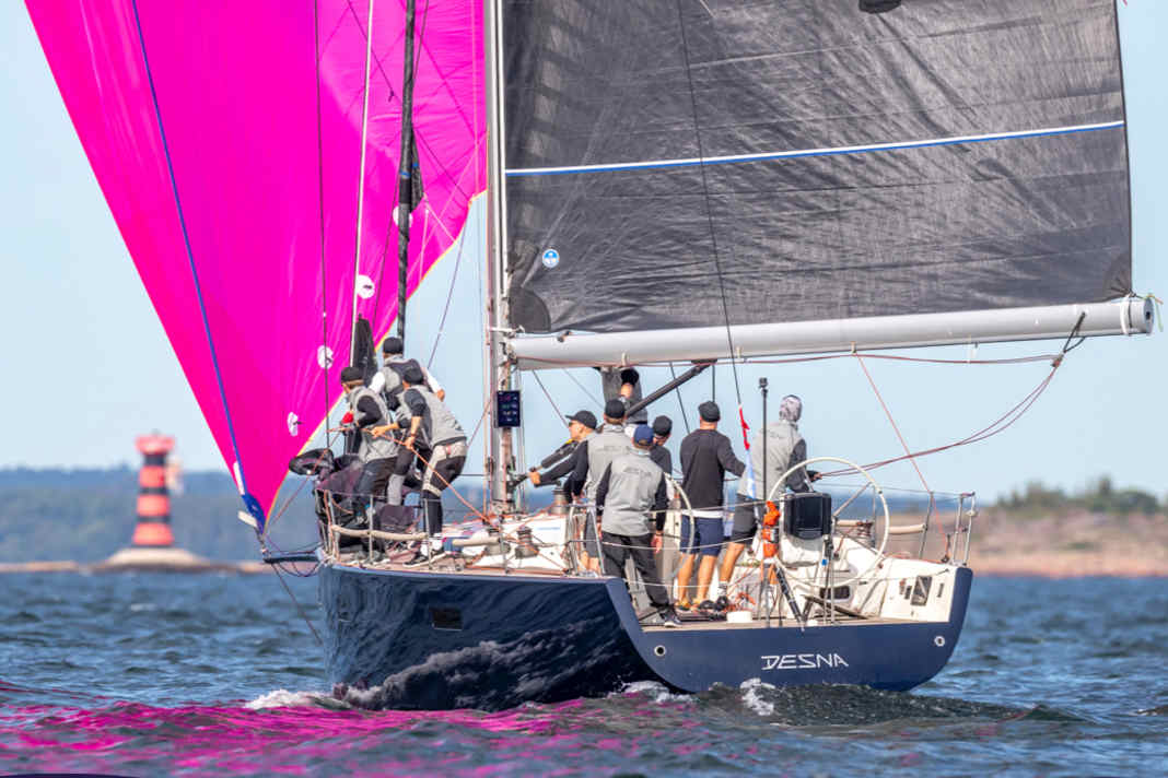 Vice European Champion "Desna" with Johannes Wackerhagen from Kiel and his crew