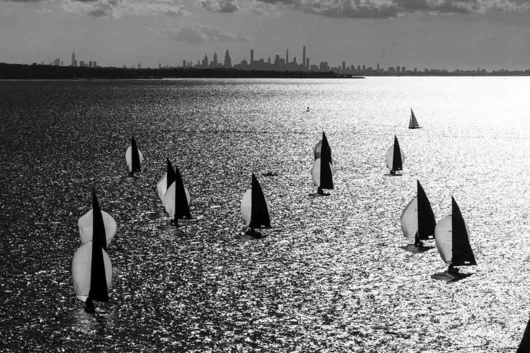 Beautiful in black and white: the six-strong World Championship fleet in the New York World Championship area.