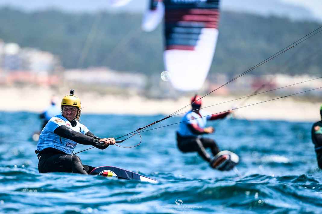 Jannis Maus kämpfte sich bei der WM der olympischen Formula-Kiter bis ins Viertelfinale.