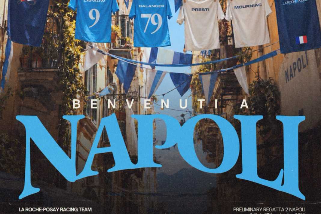 Hier haben die Franzosen im italienischen Stil in Szene gesetzt, was ihr Skipper vor der zweiten Vorregatta zum 38. Louis Vuitton America's Cup gesagt hatte: "Wir kamen zum Racen nach Neapel. Wir haben uns in Neapel verliebt."