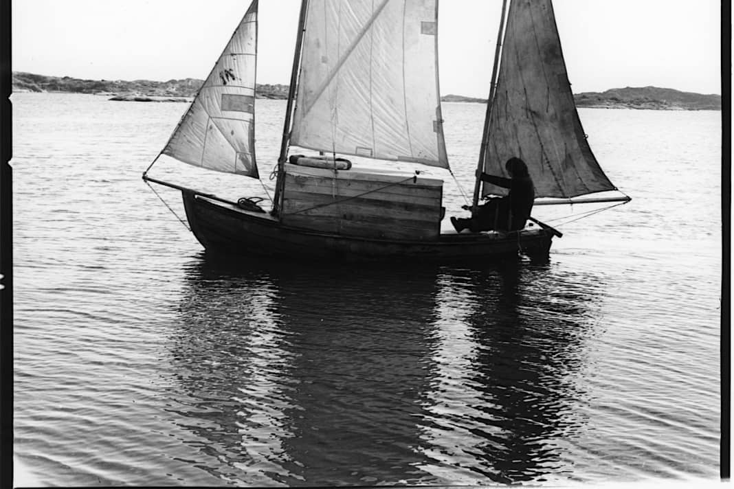 A wooden box on a rowing boat - Yrvind's first boat, which he sailed around the Baltic Sea in 1962