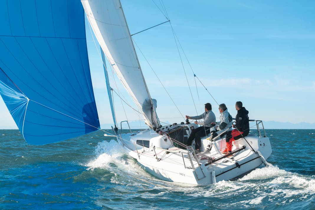 Beneteau First 27