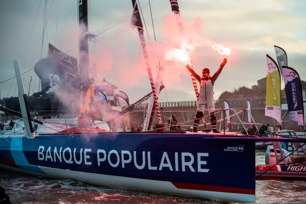 Clarisse Crémer at the finish line in February 2021