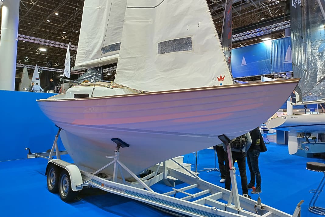 Folkeboot in Halle 15 auf der boot Düsseldorf