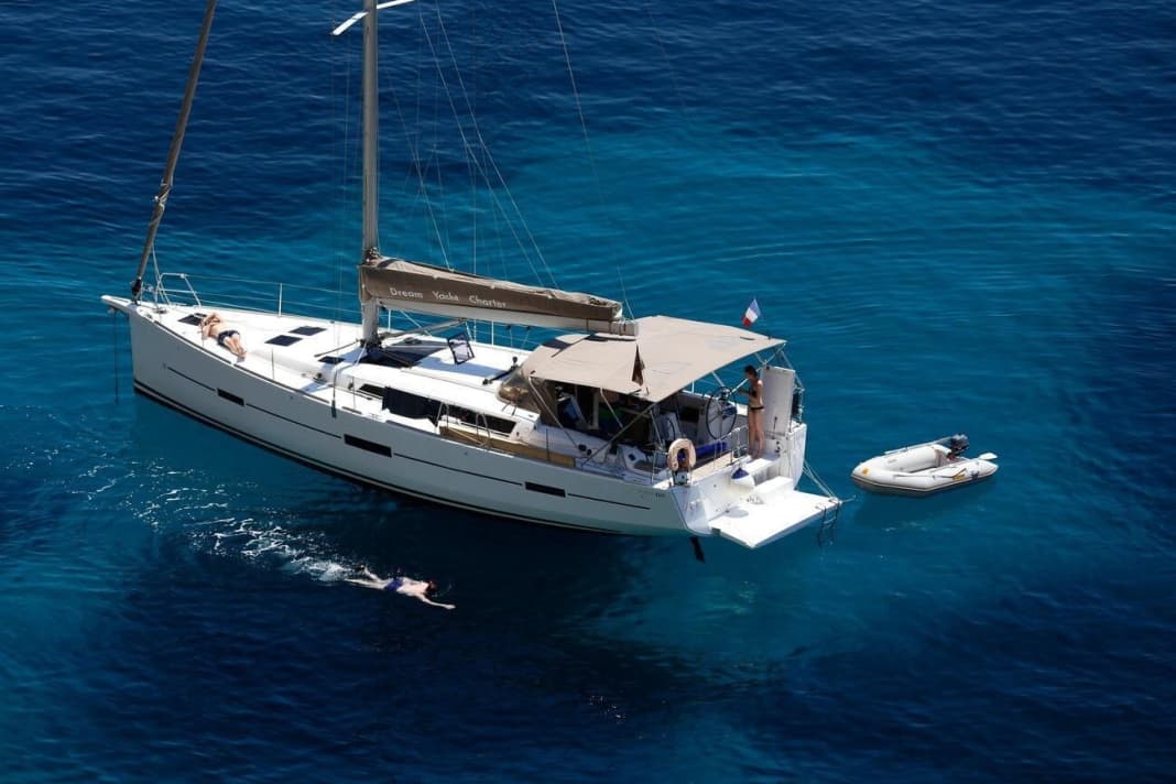 Bathing stop in the midday heat