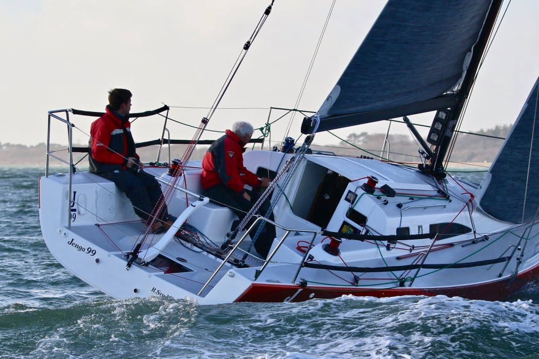 Visivamente è inequivocabilmente una tipica J. Molte innovazioni sono riconoscibili solo a un secondo sguardo più ravvicinato