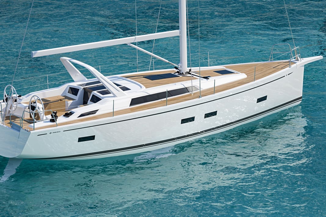 Grand Soleil 42 LC. Bateau standard avec arceau de tare et coffres à poussière supplémentaires à l'arrière du cockpit