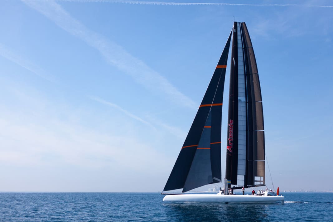 The maiden voyage of Artemis Racing with the new wing mast