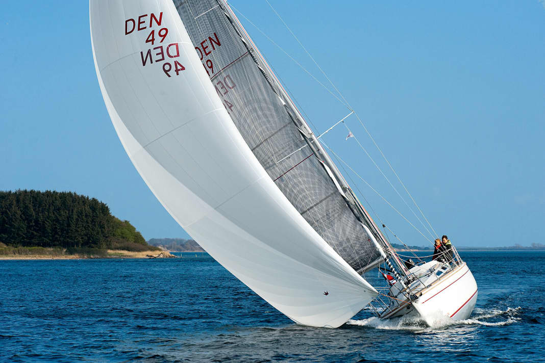 Yacht de croisière du Danemark