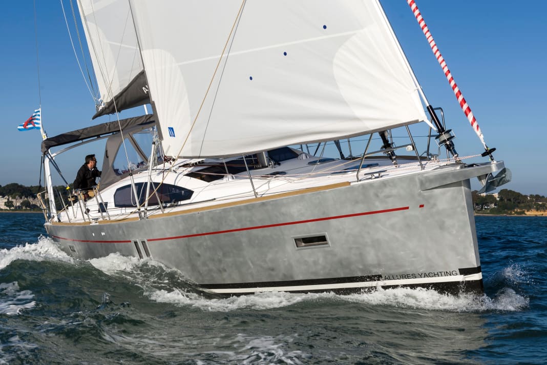 Aluminium hull, GRP deck - a rare combination