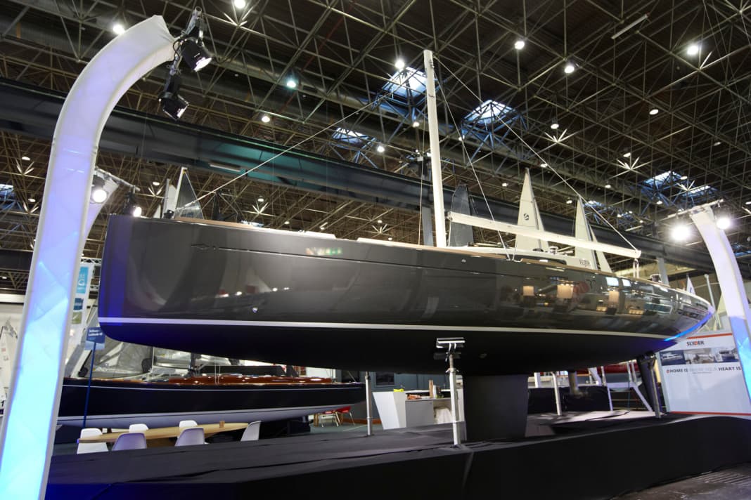 Hübsche Erscheinung: Flyer 33 auf der Boot in der Halle 15 