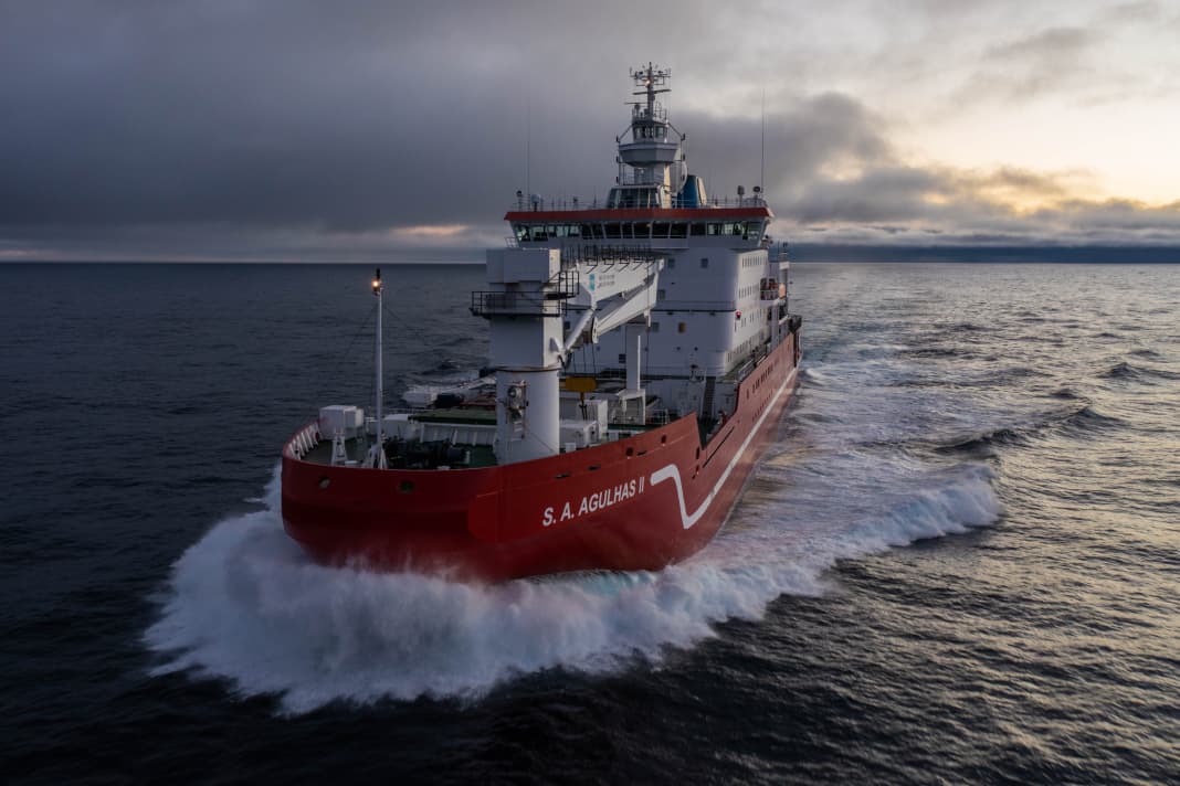Impressions of the "Endurance22" expedition