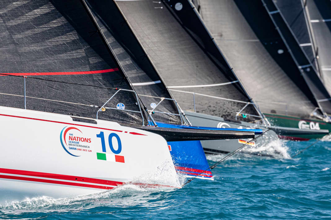 Vicini: lancio del ClubSwan 50