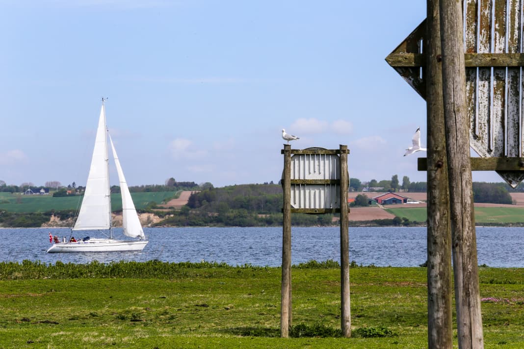The sounding marks on the Lyö Trille headland