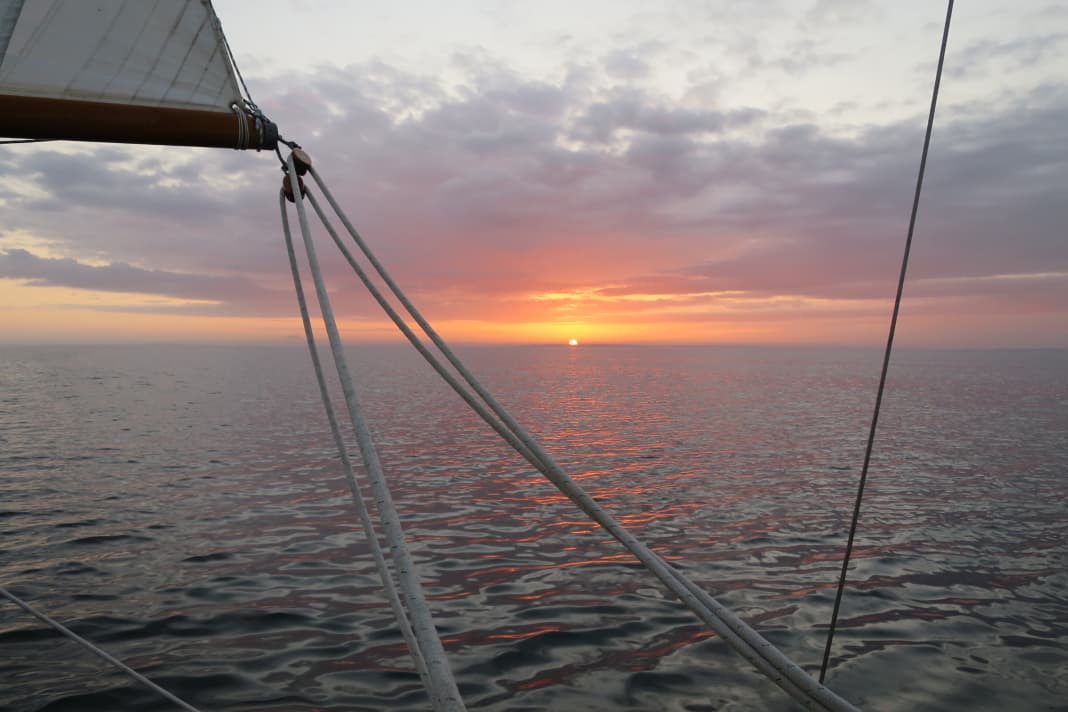 Sonnenuntergang auf dem Weg nach Norden