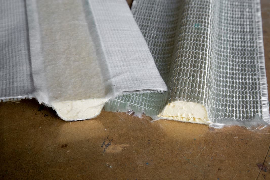 The Prisma-Beams are made of glass scrims and polyurethane foam. They are 1.22 metres long and can be easily cut to size