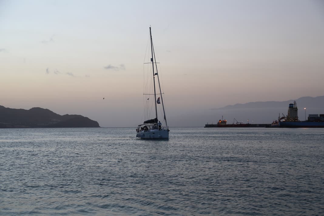 Mindelo au Cap-Vert, port d'embarquement pour les Caraïbes