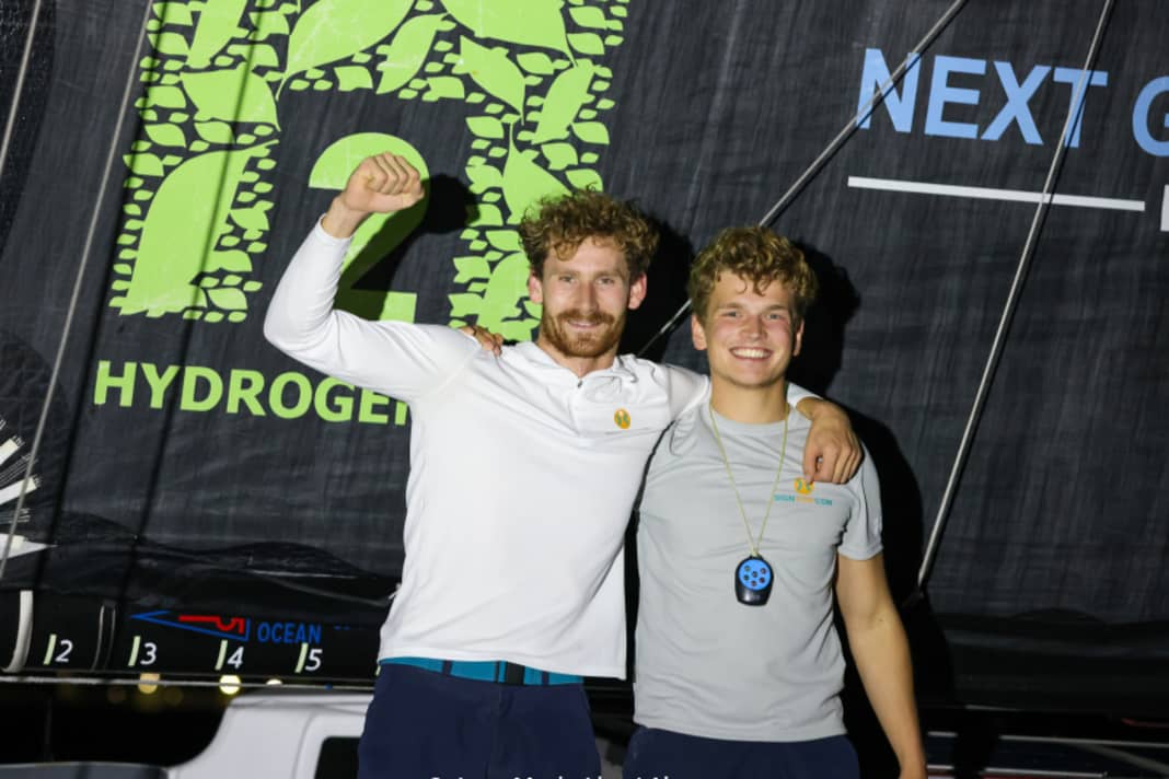 Lennart Burke and Melwin Fink in luck at the Transat arrival