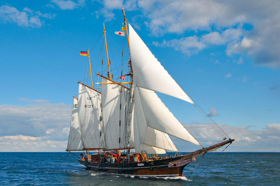 The 44 metre long three-masted schooner has served as a historical film set several times
