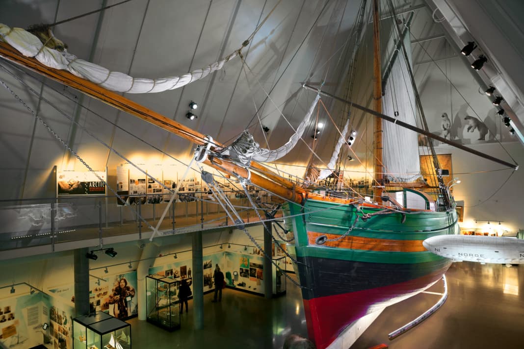 Die Hardangerjakt im Frammuseum auf Oslos Halbinsel Bygdøy. Mit nur sieben Mann an Bord entdeckte Amundsen die richtige Passage