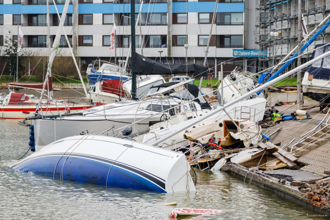 Dommages causés par la tempête à Damp