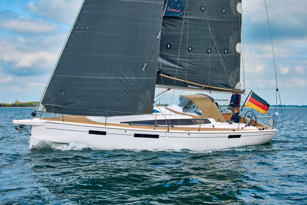 Dehler 38 SQ Dehler s modified performance cruiser on test YACHT