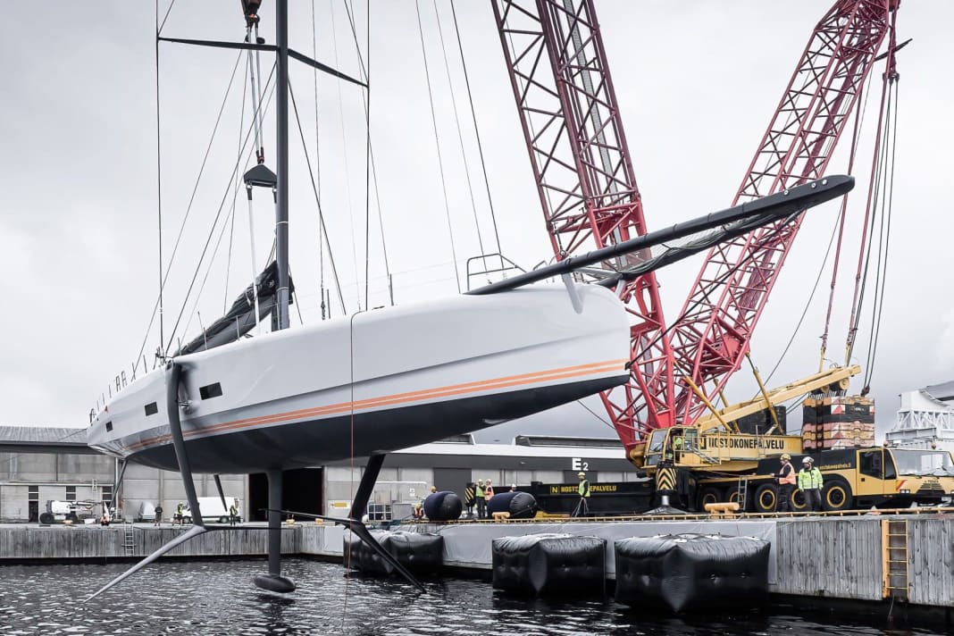 Une étape importante : le "Raven" est pour la première fois gruté avec des foils