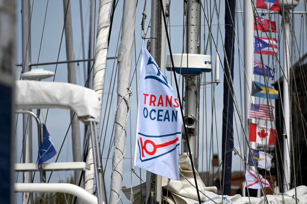 Not to be overlooked: Trans-Ocean flags and pennants could be seen everywhere in Orth harbour during the summer meeting.
