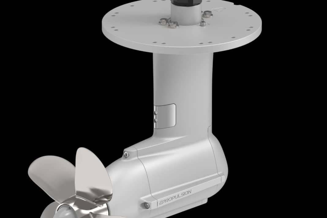 An adapter plate makes it easy to swap saildrives from Yanmar or Volvo for the pod drive from ePropulsion.