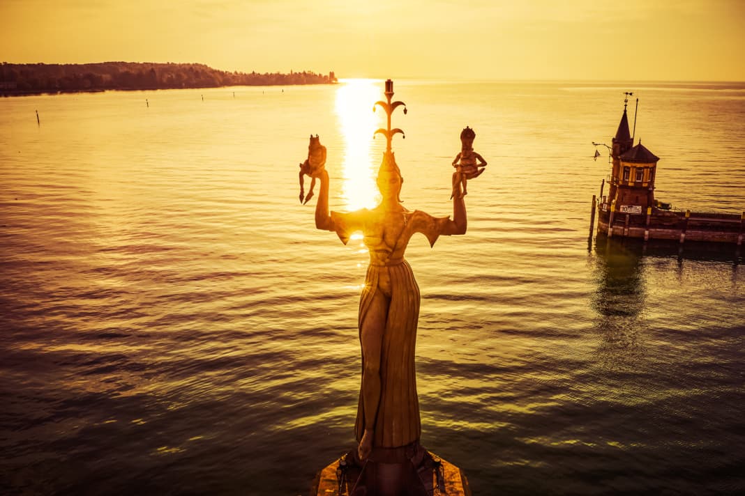 La statue d'Imperia, haute de neuf mètres