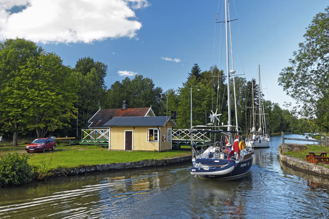 Numerous locks and bridges line the route, like here on the Göta Canal near Stångs bro