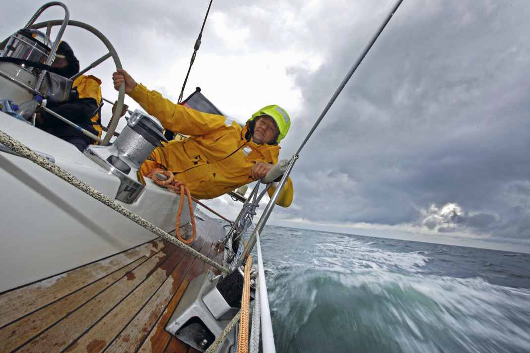 Questo era il suo modo preferito di vedersi, sia in mare che negli affari: come timoniere. Anni fa, Baum ha passato il timone alla generazione successiva.