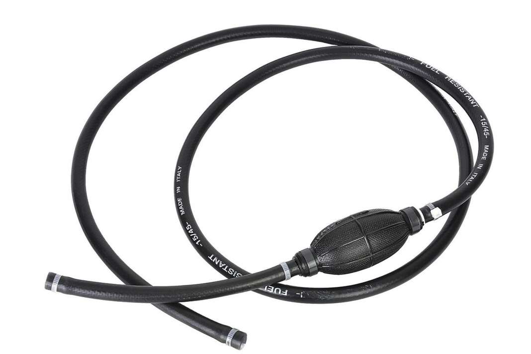 Hose with pump ball: Hose diameter: 8 mm; Price: 17 euros; Available from: svb.de
