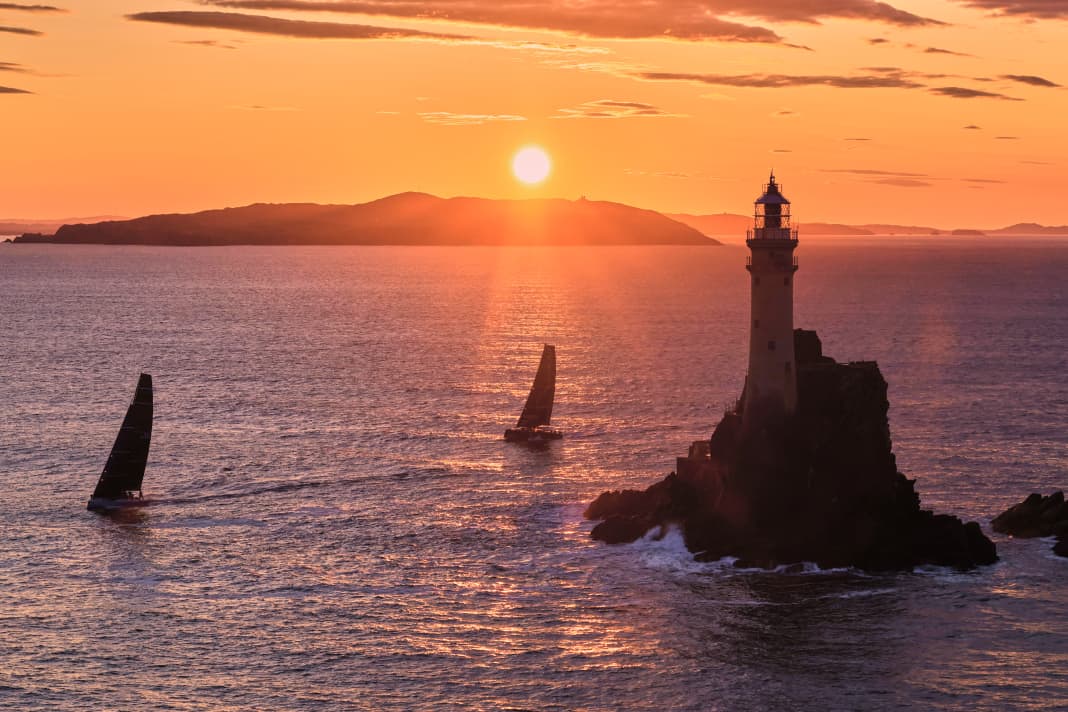Magischer Sonnenaufgang beim Fastnet-Felsen