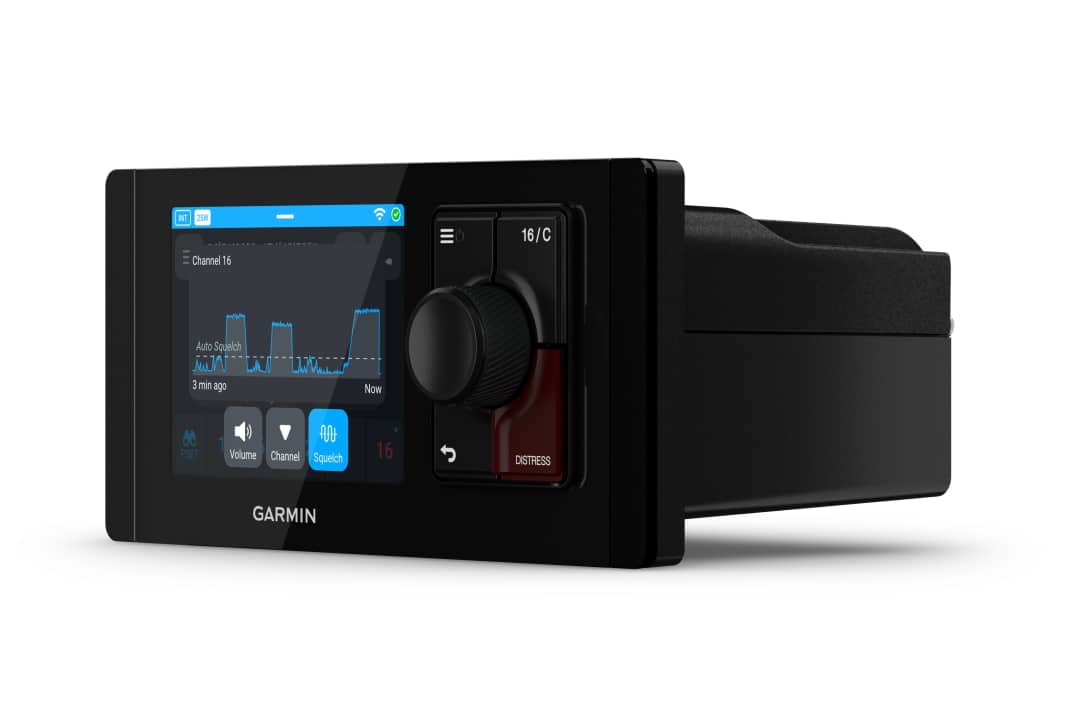 The Signal series from Garmin offers automatic squelch and adaptive noise cancellation for clear communication even in background noise.